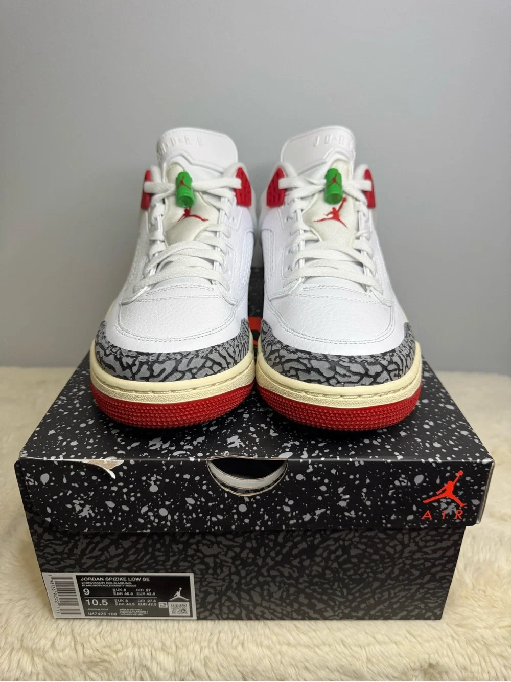 Jordan Spizike Low SE 🐸